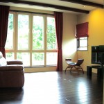 赤のドレープ(山形市I様邸)