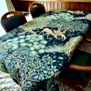 THE BROOKのテーブルクロス(山形市S様邸)