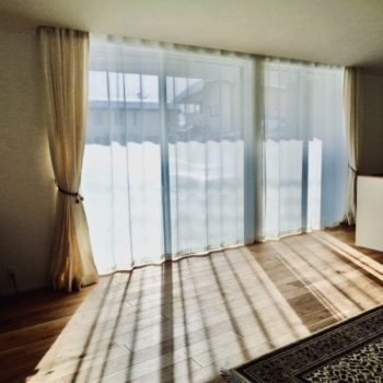 ベーシック厚地リネン(山形市N様邸)