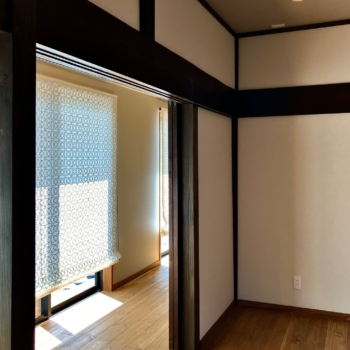 シングル付けのプレーンシェード　( 山形市 Y様邸 )